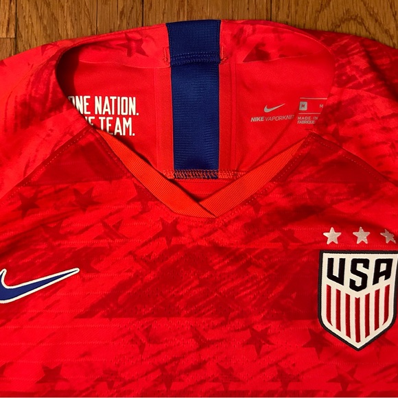 USA 2019 WC Nike Jersey Size Medium Women’s - Picture 4 of 4